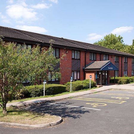 Travelodge ドロイトウィッチ エクステリア 写真