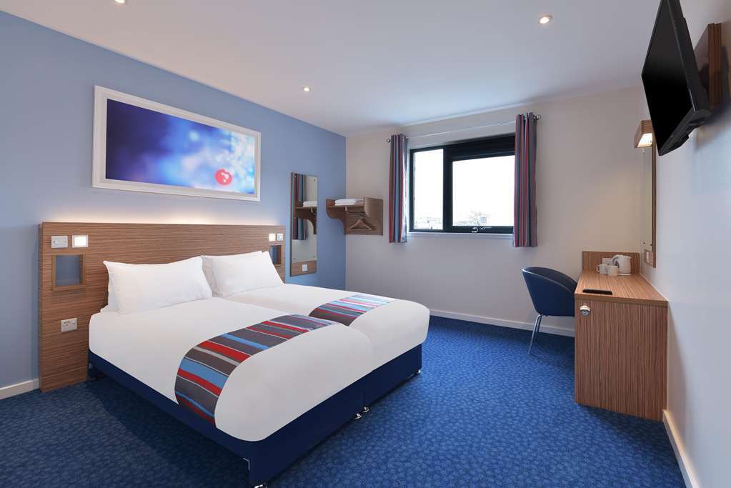 Travelodge ドロイトウィッチ 部屋 写真